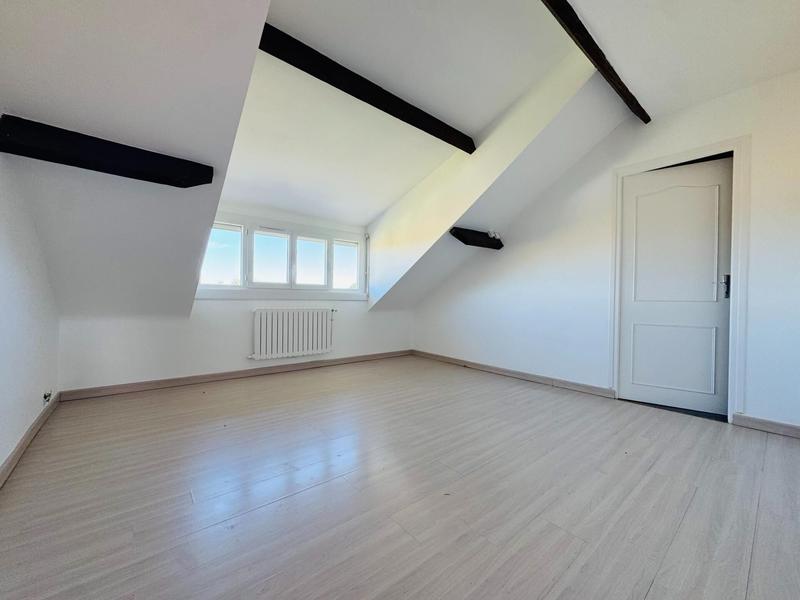 Maison - 150 m² - 7 pièces