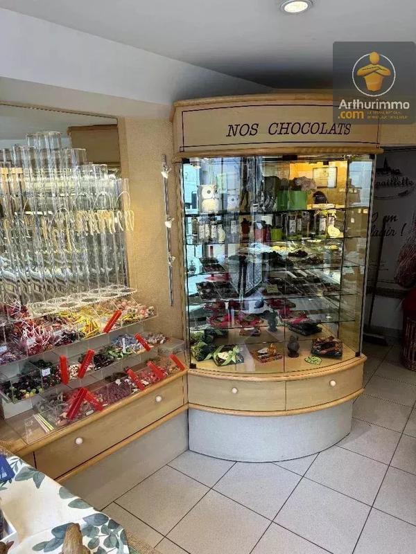 Fonds de commerce - 150 m²