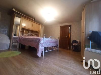 Maison - 186 m² - 5 pièces