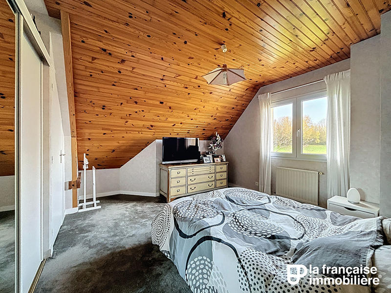 Maison - 135 m² - 7 pièces