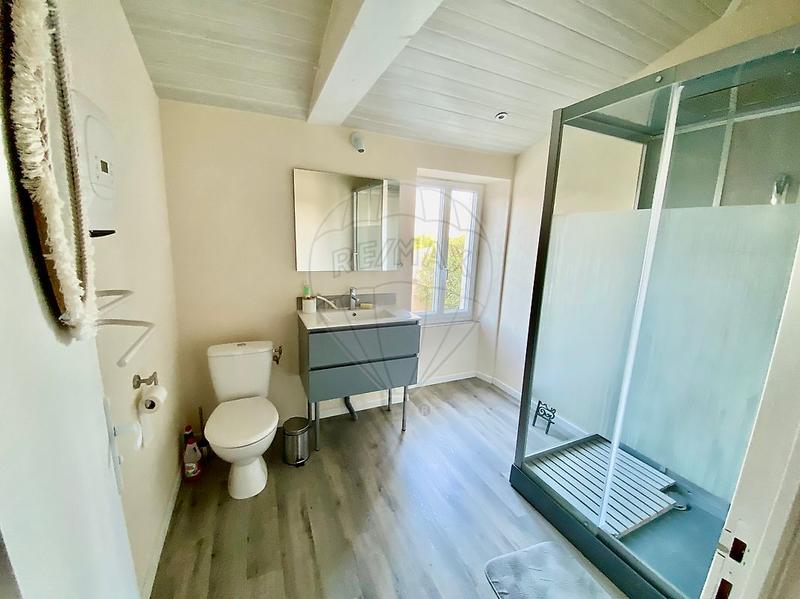 Longère - 430 m² - 5 pièces