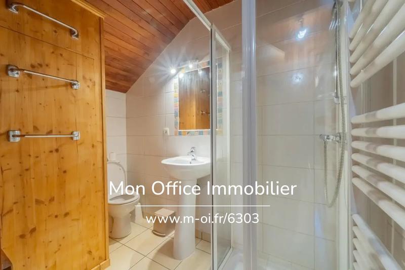 Châlet - 141 m² - 8 pièces