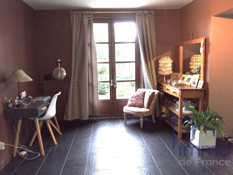 Villa - 168 m² - 5 pièces