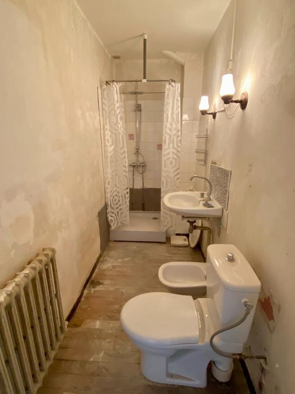 Maison - 233 m² - 10 pièces