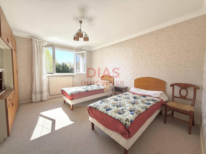 Maison - 140 m² - 2 pièces