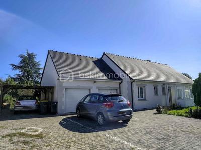 Maison - 100 m² - 5 pièces