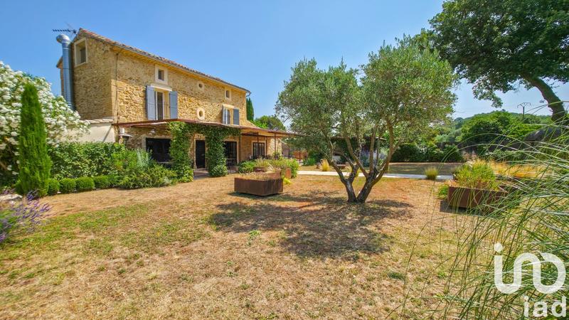 Maison - 265 m² - 5 pièces