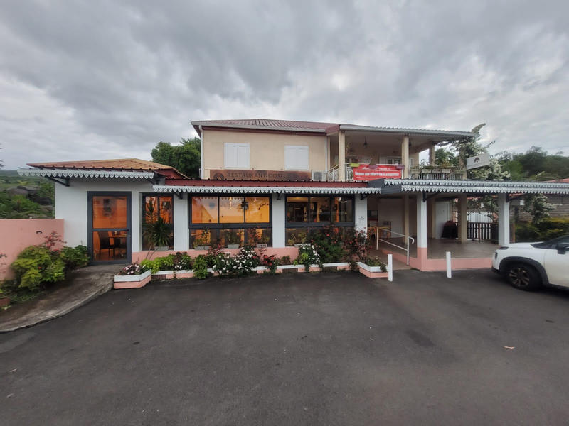 Local commercial - 255 m²