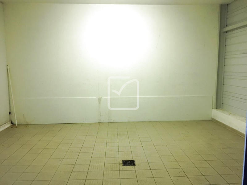 Local commercial - 350 m²