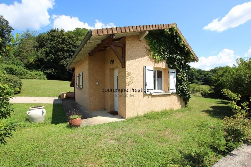 Propriété - 283 m² - 8 pièces