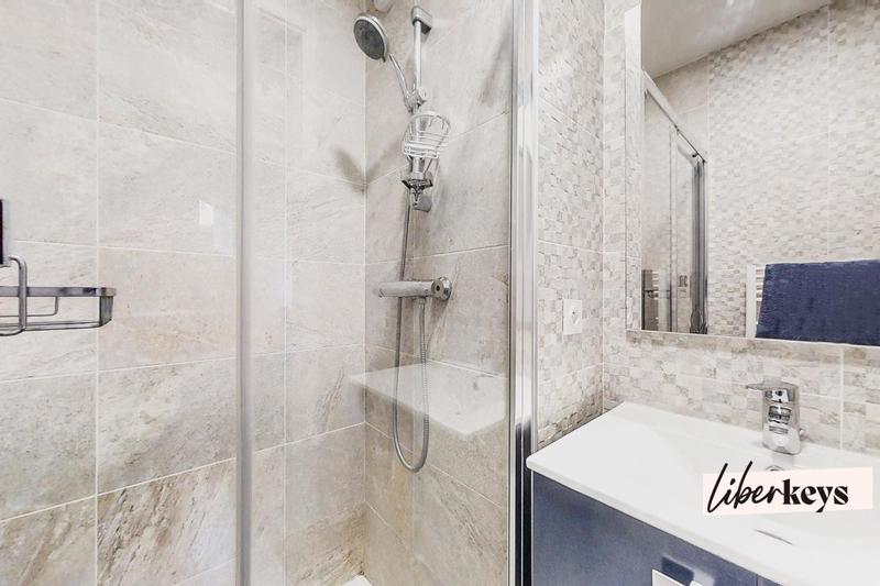 Appartement - 79 m² - 3 pièces