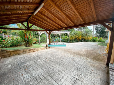 Villa - 168 m² - 5 pièces