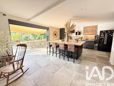 Maison - 109 m² - 5 pièces