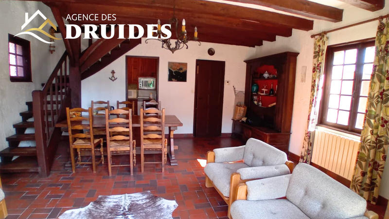 Maison - 95 m² - 5 pièces