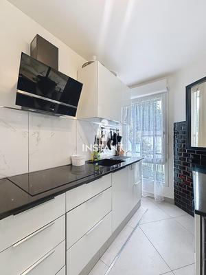 Appartement - 81 m² - 4 pièces