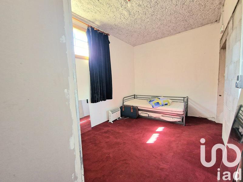 Maison - 300 m² - 4 pièces