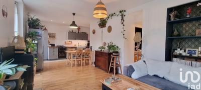 Appartement - 76 m² - 3 pièces