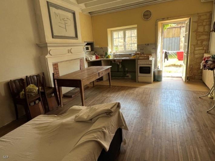 Maison ancienne - 184 m² - 6 pièces