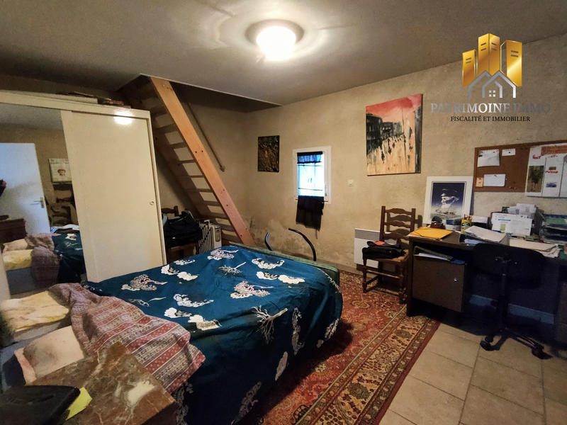 Maison - 260 m² - 5 pièces