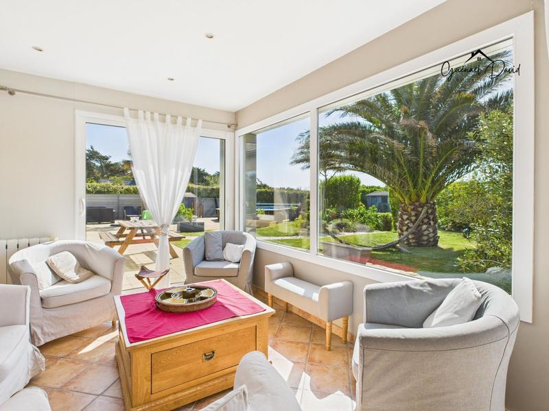 Villa - 214 m² - 9 pièces