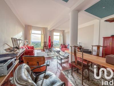 Appartement - 135 m² - 4 pièces