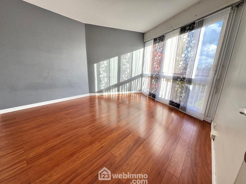 Appartement - 85 m² - 4 pièces