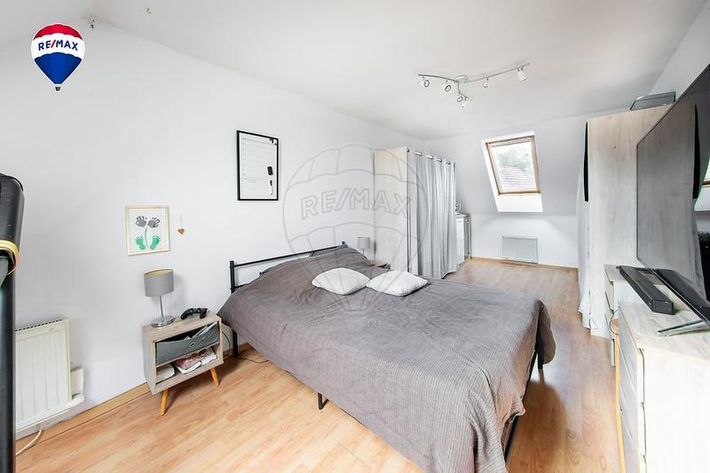 Maison - 100 m² - 6 pièces