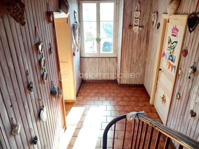 Maison en pierre - 189 m² - 8 pièces