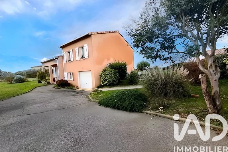 Maison - 143 m² - 5 pièces