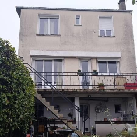 Maison - 94 m² - 4 pièces