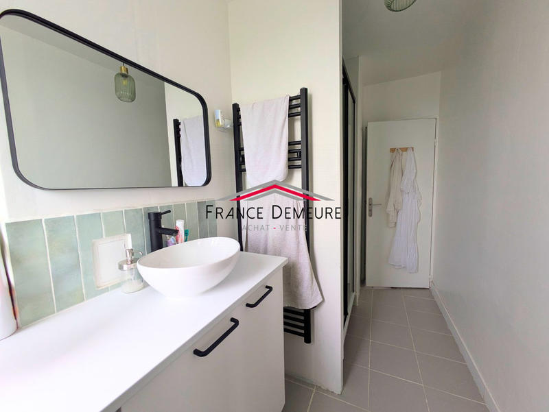 Appartement - 63 m² - 4 pièces