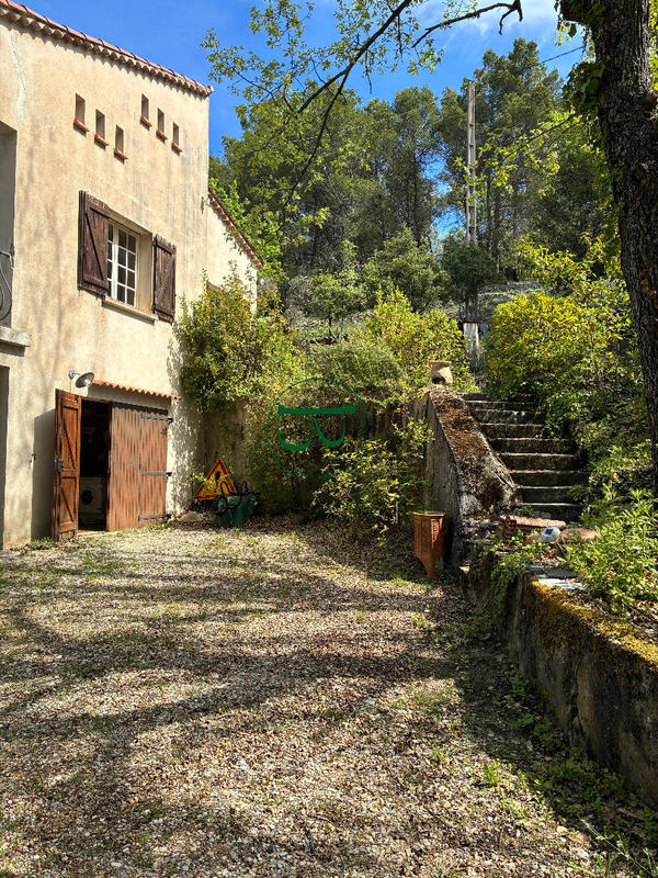 Maison - 88 m² - 5 pièces