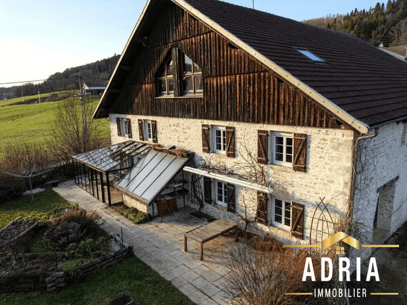 Ferme - 263 m² - 7 pièces