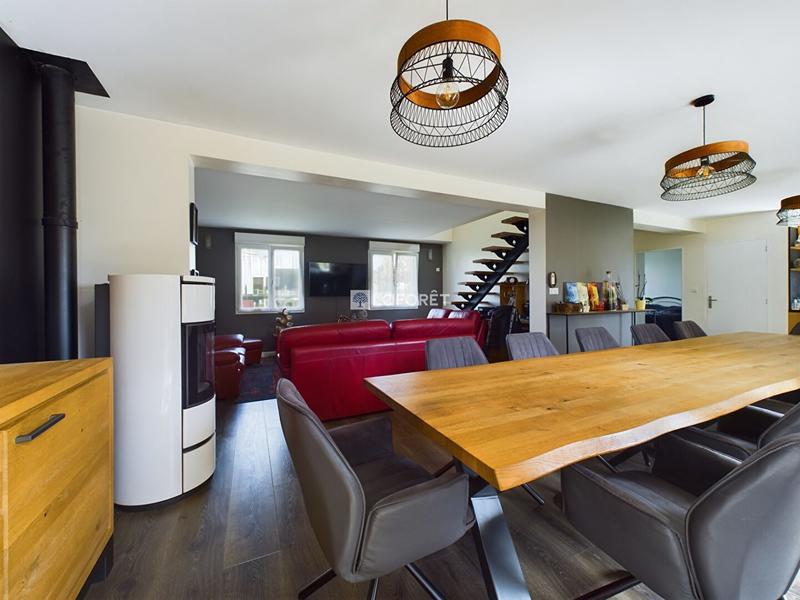 Maison - 135 m² - 5 pièces