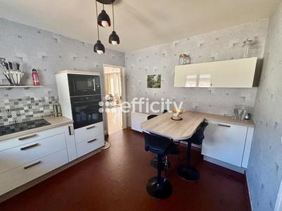 Maison - 126 m² - 5 pièces