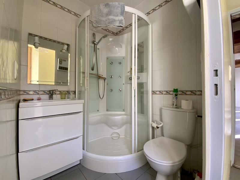 Maison - 194 m² - 8 pièces