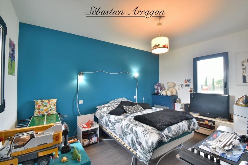 Maison - 205 m² - 6 pièces