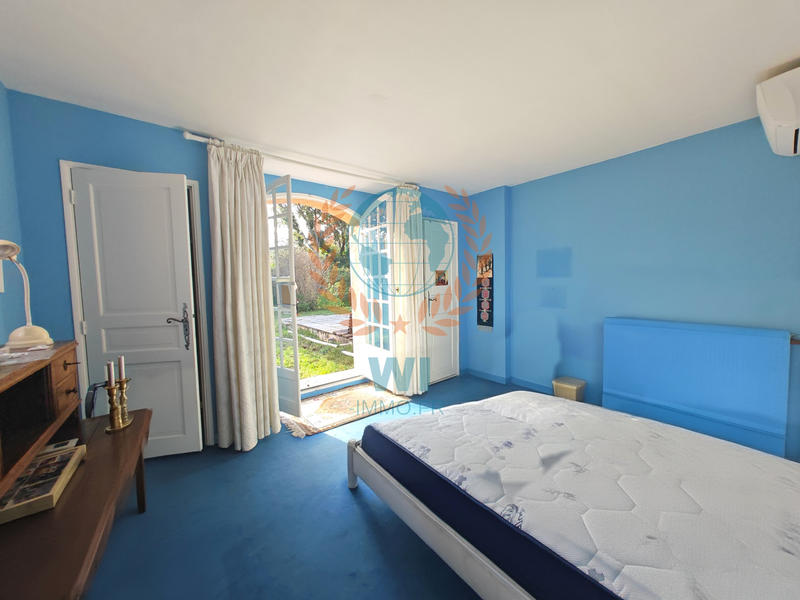 Villa - 190 m² - 6 pièces