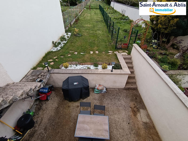 Maison - 96 m² - 5 pièces