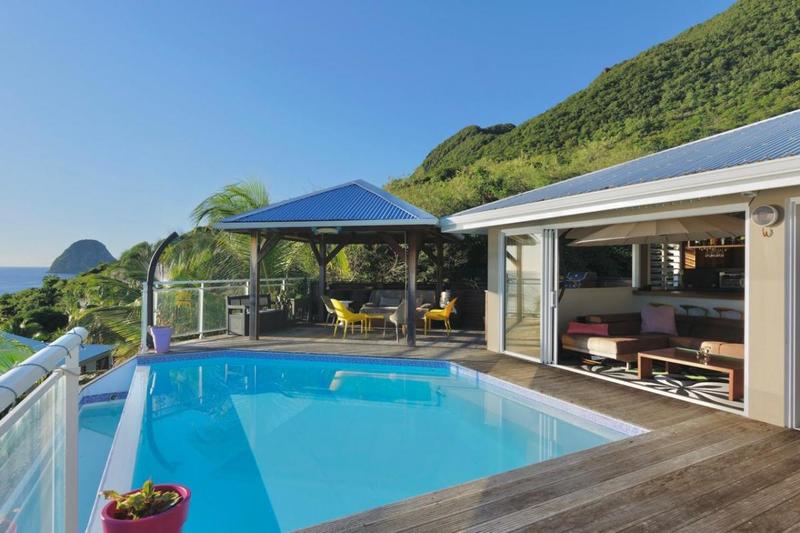 Demeure - 121 m² - 9 pièces