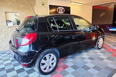 Renault Clio III 1.2 l Gps Regul Clim Distri Neuve