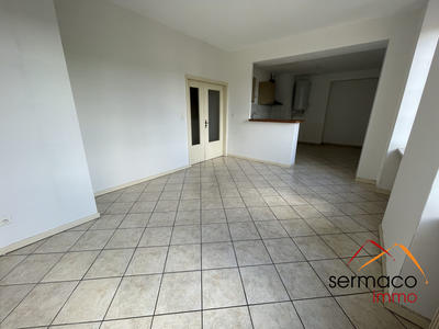 Appartement - 81 m² - 3 pièces