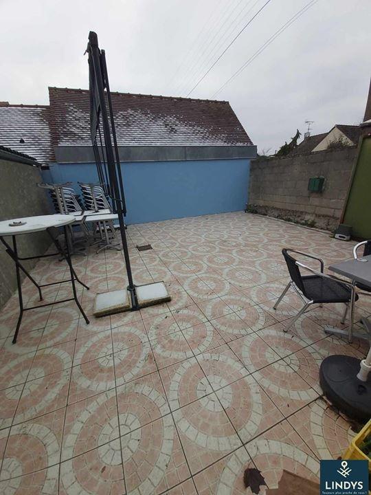 Immeuble - 140 m² - 1 pièce