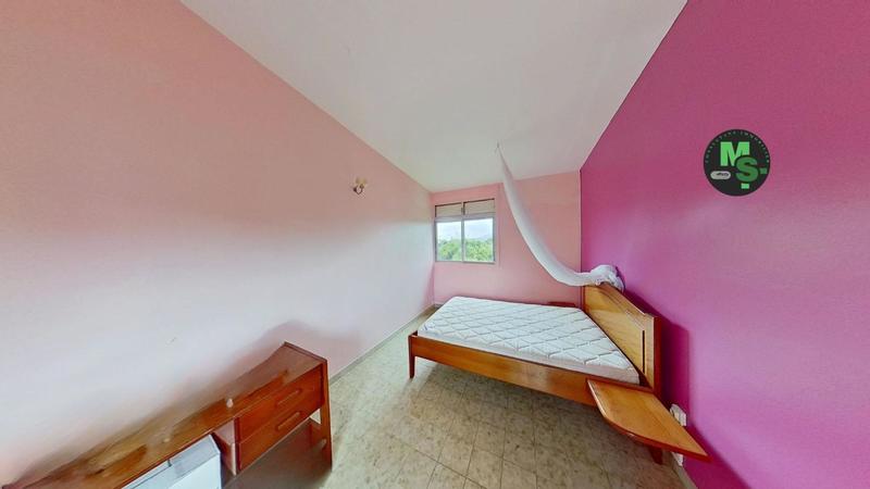 Maison - 216 m² - 7 pièces