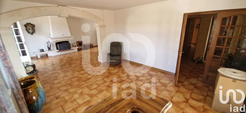 Maison - 260 m² - 6 pièces