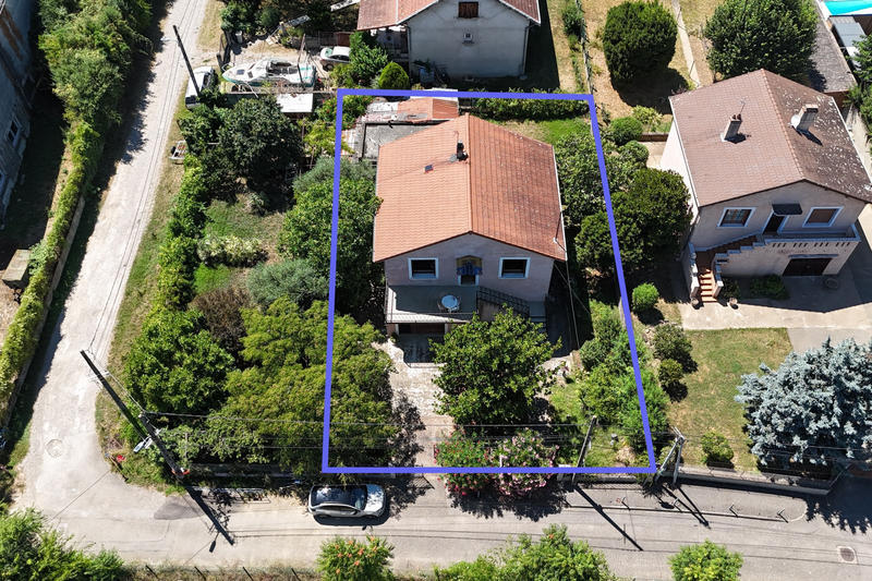 Maison - 202 m² - 4 pièces