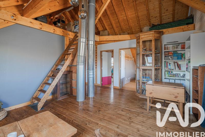 Maison - 200 m² - 9 pièces