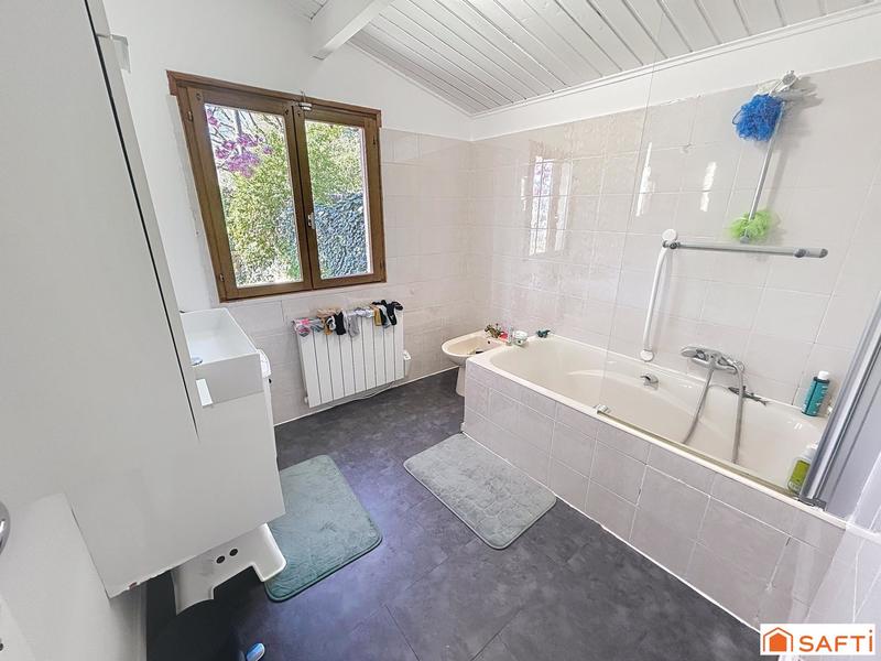 Châlet - 60 m² - 4 pièces