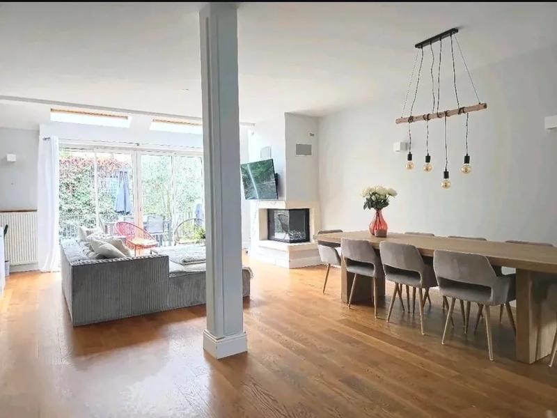 Maison - 130 m² - 6 pièces