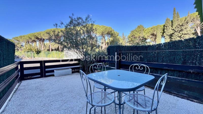 Studio - 20 m² - 1 pièce